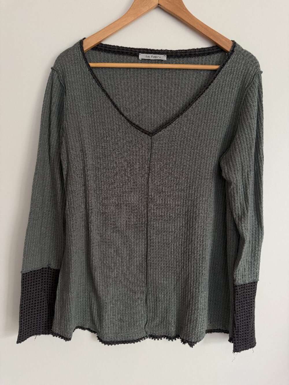 Ces Femme Women Two Tone Gray Long Sleeve Waffle Pullover Top Shirt Size L